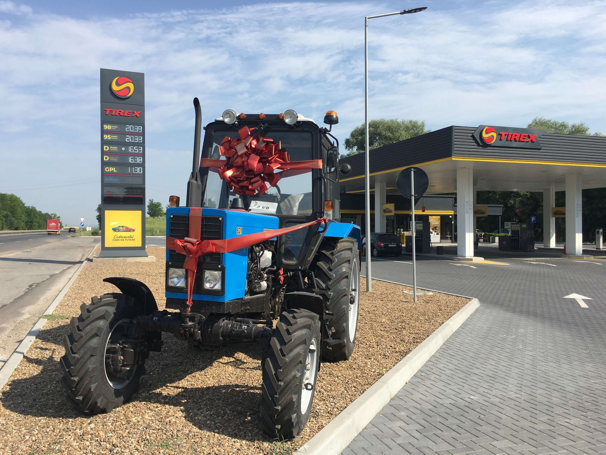 Сеть АЗС Tirex Petrol проводит акцию в сети АЗС – три больших розыгрыша, 11 ценных призов, 8000 поощрительных подарков