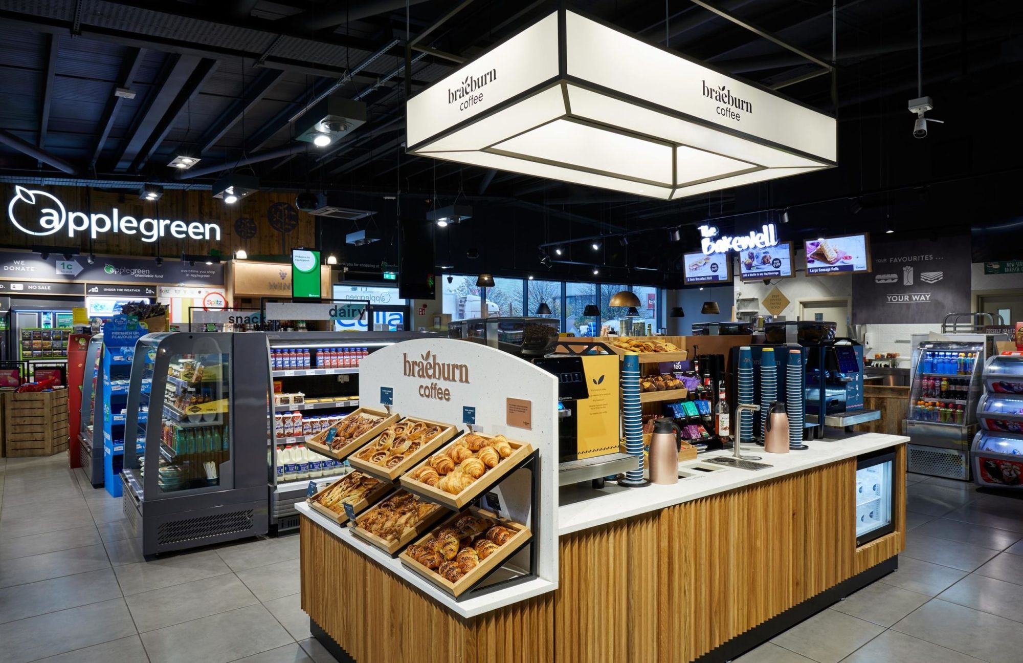 Придорожный ритейлер Applegreen в Ирландии запускает на своих АЗС премиальный кофейный бренд braeburn Coffee