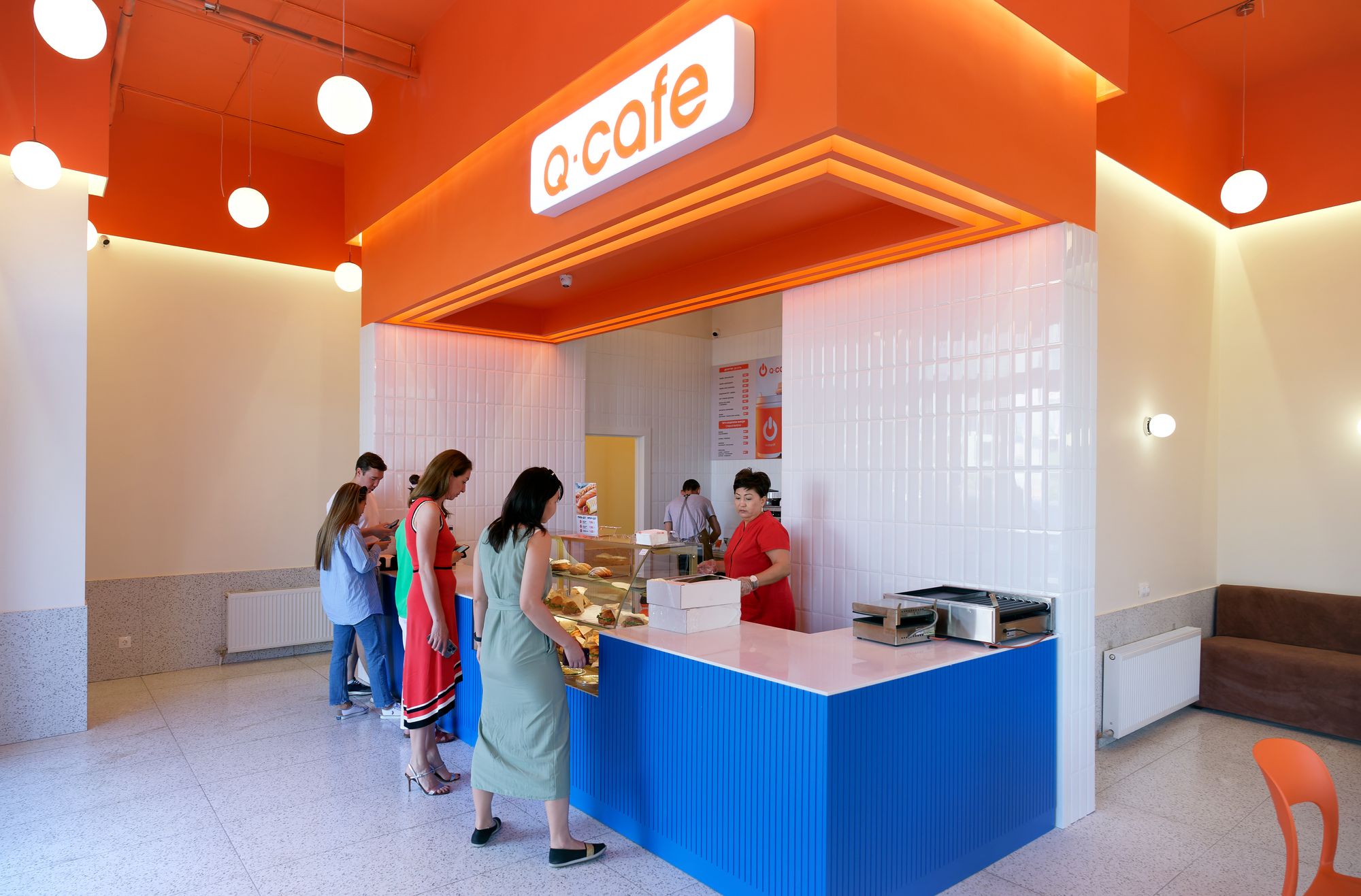 Не только на заправке: Q-cafe сети АЗС Qazaq Oil открываются в трех районах столицы Казахстана