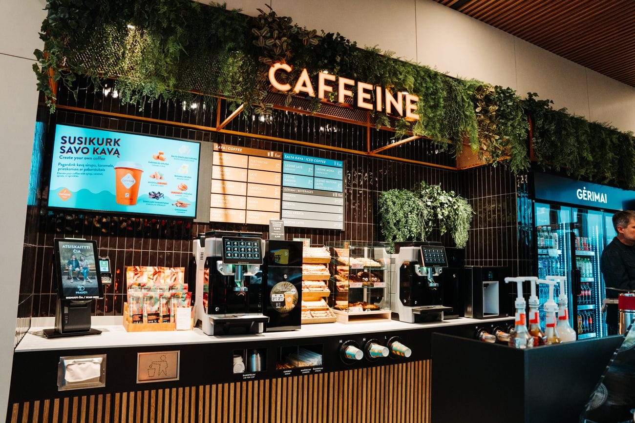 Новое кафе Caffeine с расширенным гастрономическим предложением и просторными зонами для отдыха во время поездки