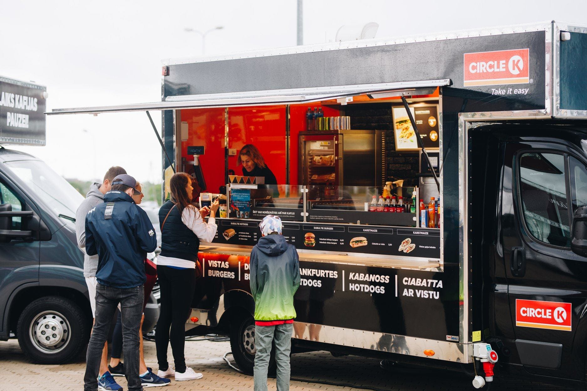 Навстречу победам вместе с фудтраком Circle K