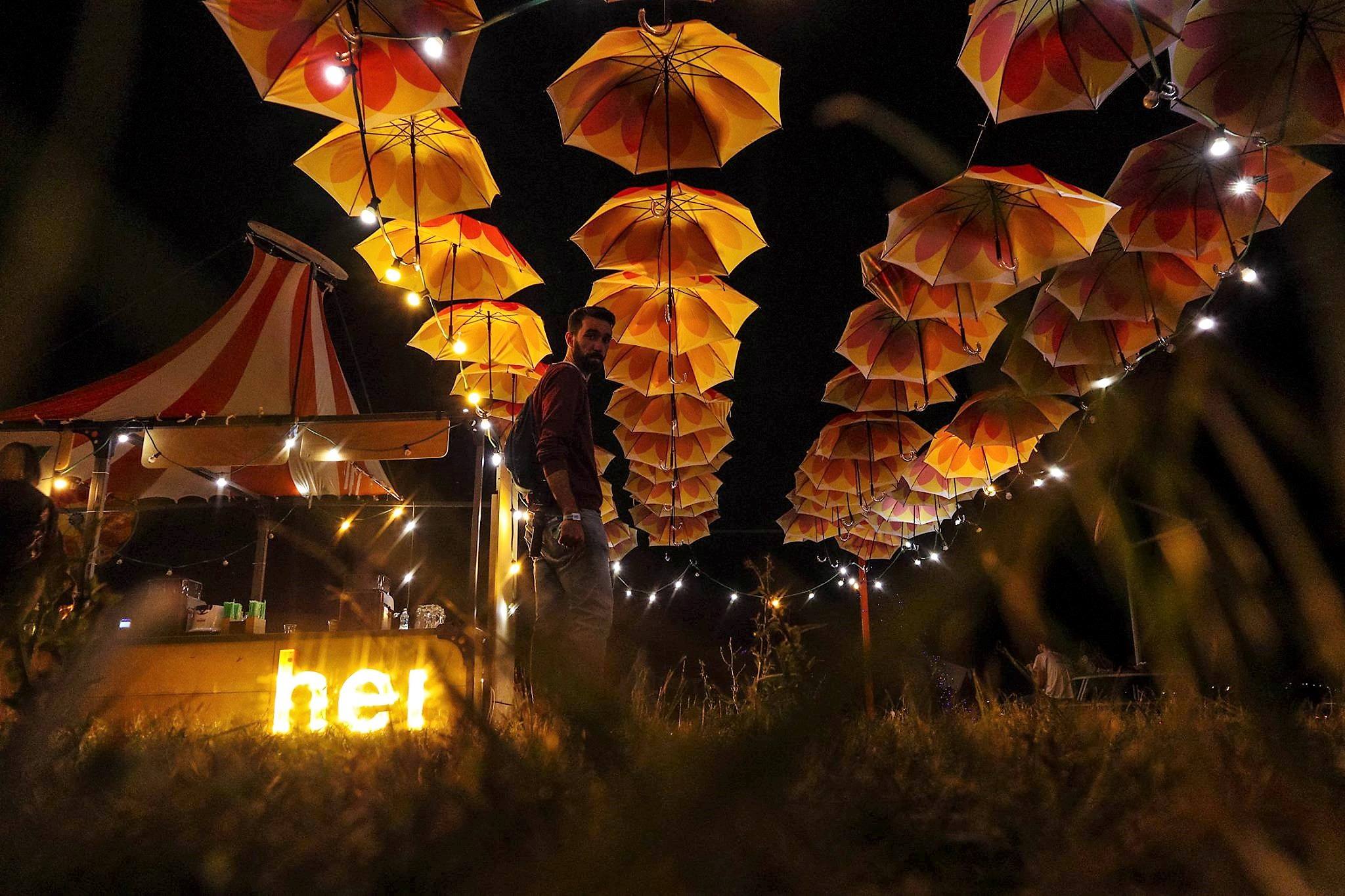 Арт-концепт кафе Rompetrol летом путешествовал по Румынии