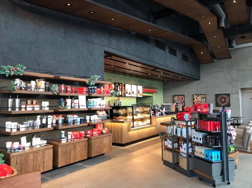 Первый Starbucks на АЗС в Таиланде