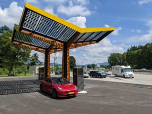 Fastned увеличивает оборот на 63% на фоне роста продаж электромобилей в Европе