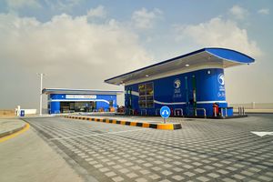 Формат «ADNOC ON THE GO» с отдельным магазином