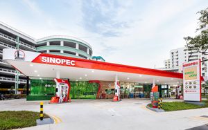 Sinopec открывает первую автозаправочную станцию за пределами Китая