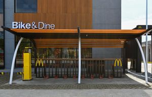 Bike and Dine – сервис для велосипедистов в McDonald’s