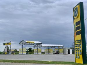 M. Petrol открыла новый АЗК с автомойкой самообслуживания