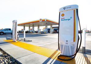 Shell Recharge на западном побережье Калифорнии