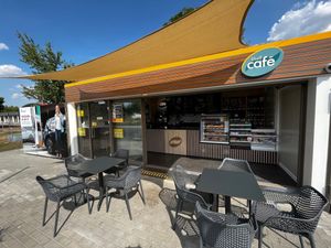 «Мобильное» Shell Café в Венгрии