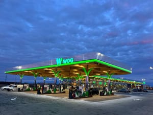 WOG открыл крупнейший в Украине автозаправочный комплекс