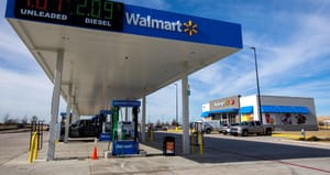 Американский гигант Walmart инвестирует в автозаправочные станции