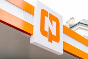 В честь юбилея ORLEN запустил станции в знаменитых ретро-брендах Польши