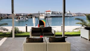 И по морю, и по суше