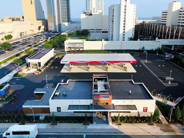 Казино открывает первую автозаправочную станцию в курортном городе США