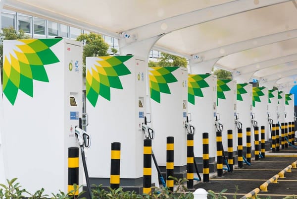BP входит на крупнейший рынок электромобилей в мире