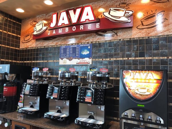 Открыт новый магазин с АЗС Lassus